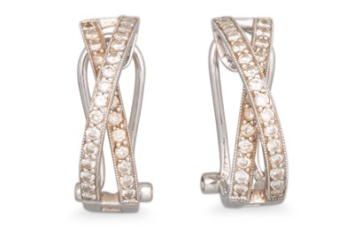Lot 52 - A PAIR OF DIAMOND SET CROSS OVER EARRINGS,...