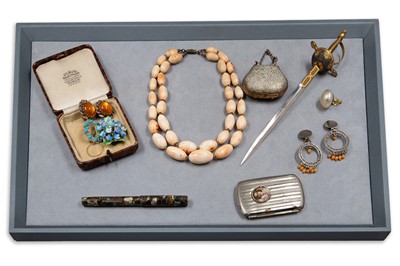 Lot 498 - A COLLECTION OF SILVER PLATED CUTLERY, 25...
