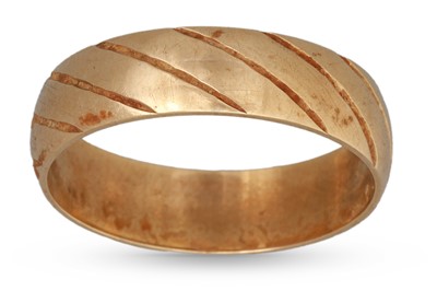 Lot 3 - AN 18CT GOLD BAND RING, size M. 5.5 g.
