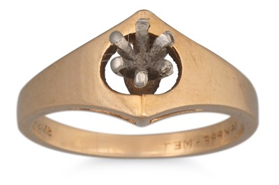 Lot 138 - A 14CT YELLOW GOLD RING MOUNT, 3.3 g. size L