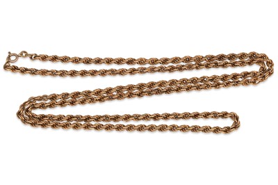 Lot 125 - AN ANTIQUE USA 10CT ROSE GOLD ROPE LINK NECK...