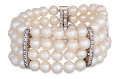 Lot 332 - A FOUR ROWED CULTURED PEARL BRACELET, to a 9ct...