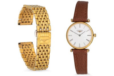Lot 362 - A LADY'S LONGINES WRISTWATCH, white face with...