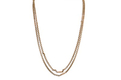 Lot 14 - AN ANTIQUE GOLD BELCHER LINK CHAIN, with gold...