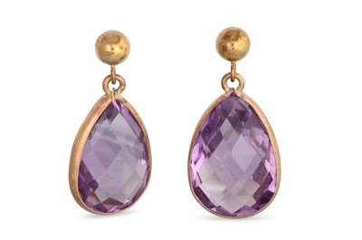 Lot 19 - A PAIR OF AMETHYST DROP EARRINGS, the...