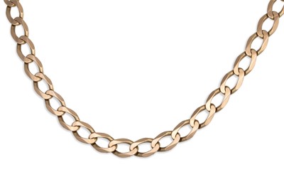 Lot 20 - AN ANTIQUE GOLD CURB LINK NECKLACE, ca 20"...
