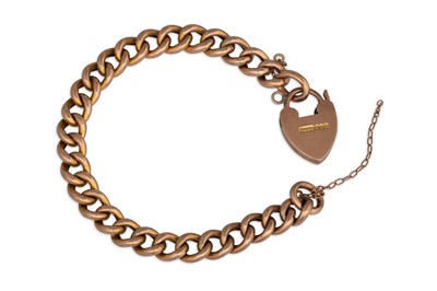 Lot 49 - A 9CT GOLD ANTIQUE CURB LINK BRACELET, with...