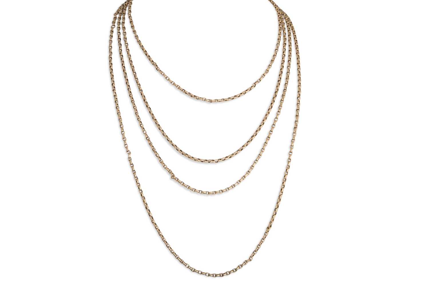 Lot 70 - A 9CT GOLD MUFF CHAIN, ca 33", ca 18.2 g.