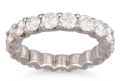 Lot 248 - A DIAMOND FULL BANDED ETERNITY RING, the...