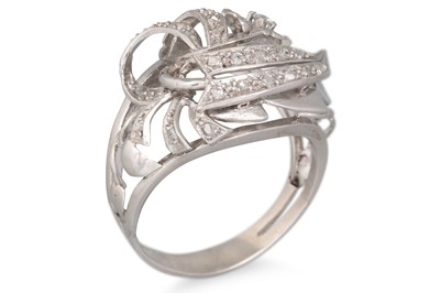 Lot 211 - A DIAMOND CLUSTER RING, of openwork form, with...