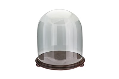 Lot 185 - A VICTORIAN CIRCULAR GLASS DISPLAY DOME, with...
