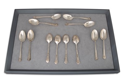 Lot 480 - A GEORGE V SET OF TWELVE SILVER TEA SPOONS,...