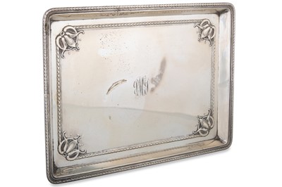Lot 471 - AN ANTIQUE EDWARDIAN SILVER RECTANGULAR TRAY,...
