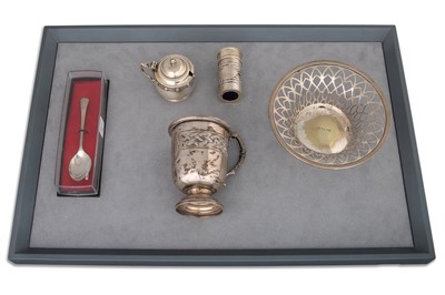 Lot 243 - A GROUP OF SILVER ITEMS, including a silver...