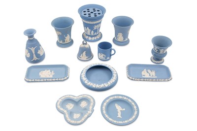 Lot 497 - A VERY LARGE COLLECTION OF WEDGEWOOD,...