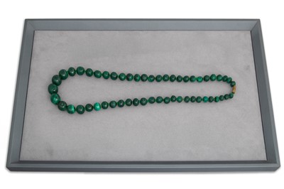 Lot 5 - A SET OF MALACHITE BEADS