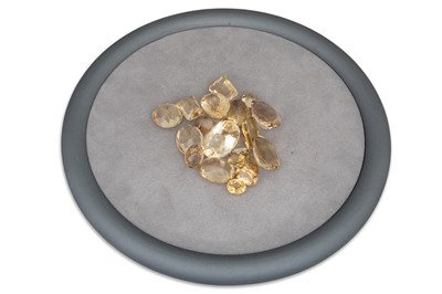 Lot 12 - A COLLECTION OF UNMOUNTED FACETED CITRINE...