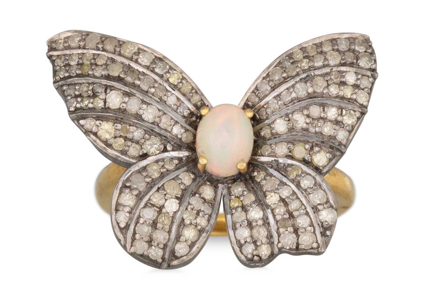 Lot 18 - AN OPAL AND DIAMOND RING, modelled as a...