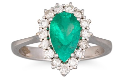 Lot 187 - AN EMERALD AND DIAMOND PEAR SHAPED CLUSTER...
