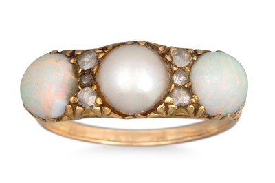 Lot 134 - AN ANTIQUE OPAL AND PEARL THREE STONE RING,...