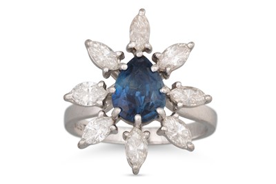 Lot 389 - A SAPPHIRE AND DIAMOND CLUSTER RING, the pear...