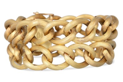 Lot 102 - A VINTAGE CONTINENTAL 18CT GOLD WIDE CUFF, 13...