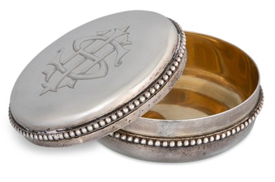 Lot 259 - A VICTORIAN IRISH SILVER CIRCULAR BOX, by...