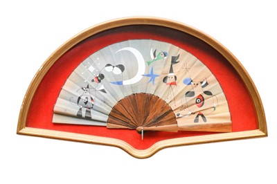 Lot 191 - A MODERN 20TH CENTURY FRAMED COLLECTORS FAN,...