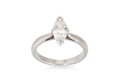 Lot 199 - A DIAMOND SOLITAIRE RING, the marquise cut...
