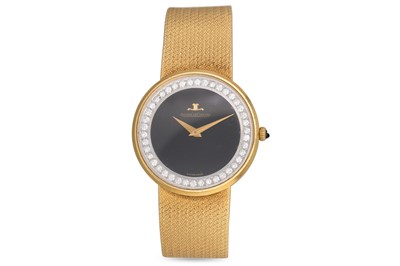 Lot 440 - A VINTAGE 18CT GOLD JAEGER LE COULTRE...