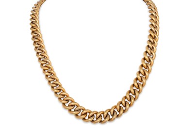 Lot 33 - A VINTAGE FRENCH HEAVY GOLD PLATED CURBLINK...