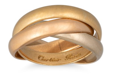 Lot 208 - A TRINITY RING, in three-colour 18ct gold,...