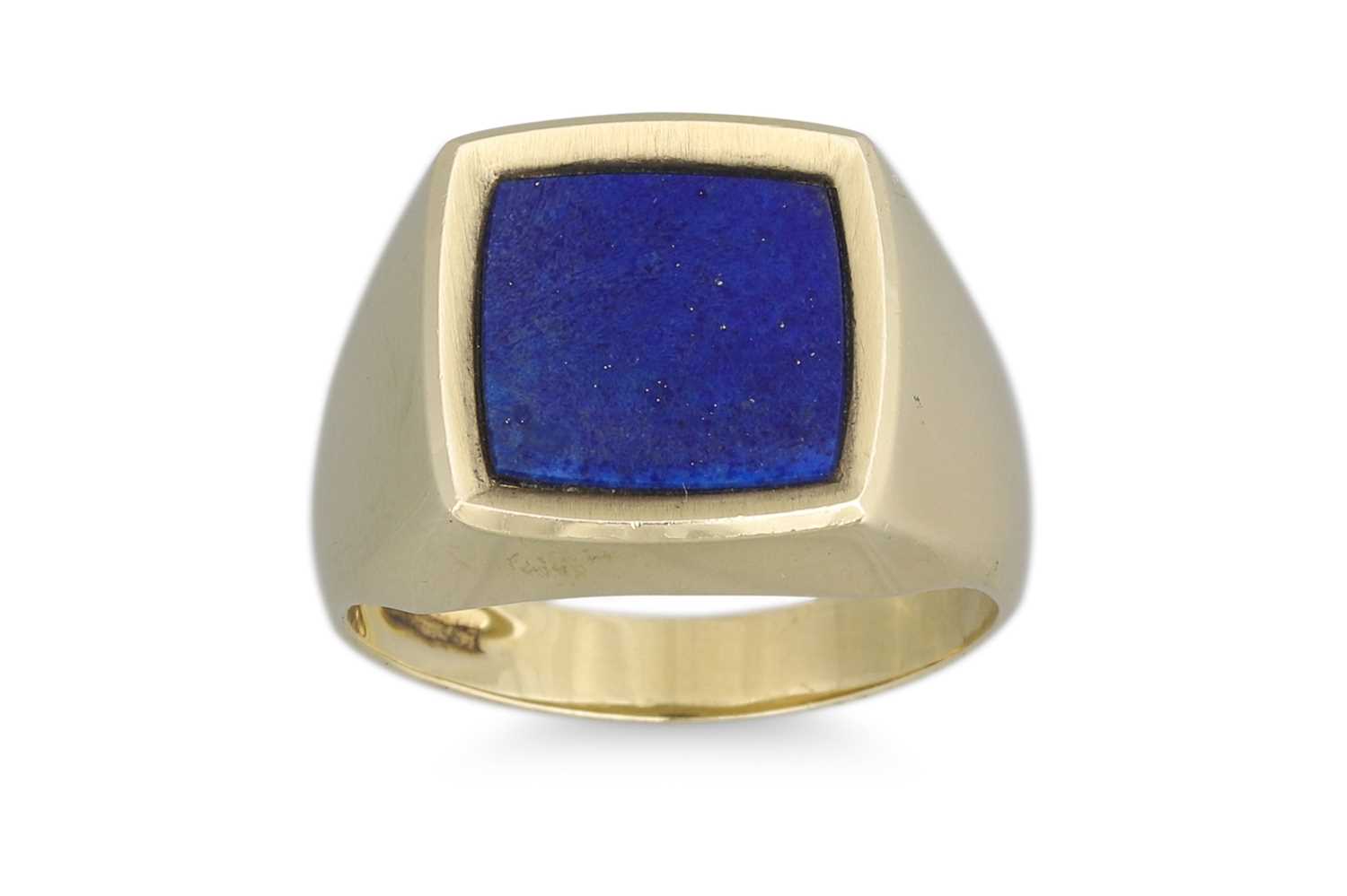 Lot 40 - A 1970'S LAPIS LAZULI RING, mounted in 14ct...