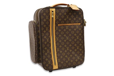 Lot 366 - A LOUIS VUITTON BOSPHORE MONOGRAM ROLLING...