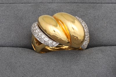Lot 101 - AN 18CT YELLOW DIAMOND SET RING, of bombé...