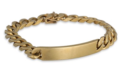 Lot 309 - AN 18CT YELLOW GOLD BRACELET, with flat curb...