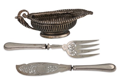 Lot 415 - A LOT OF STERLING SILVER ITEMS, to include a...