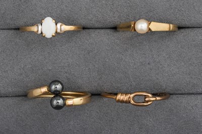 Lot 16 - FOUR 9CT GOLD RINGS, one pearl set