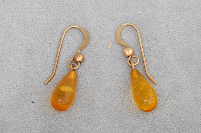 Lot 25 - A PAIR OF DROP EARRINGS, in 9ct gold mounts