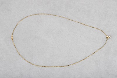 Lot 33 - A DIAMOND PENDANT, mounted in 18ct gold on an...