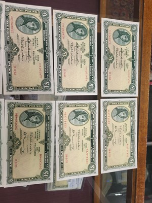 Lot 451 - 12 LADY LAVERY IRISH £1 BANKNOTES: runs 1963 x...