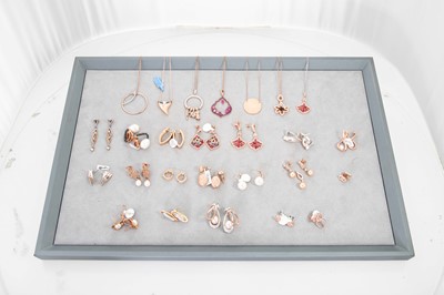 Lot 196 - A COLLECTION OF STONE SET JEWELLERY, mounted...