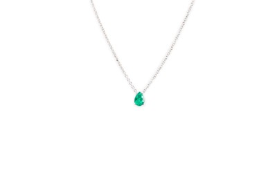 Lot 58 - AN EMERALD PENDANT, the pear shaped stone...