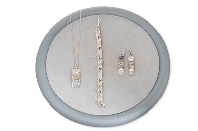 Lot 43 - A SUITE OF STERLING SILVER JEWELLERY, by...