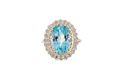 Lot 169 - A BLUE TOPAZ AND DIAMOND CLUSTER RING, mounted...