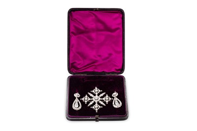 Lot 407 - A 19TH CENTURY SUITE OF ANTIQUE DIAMOND...