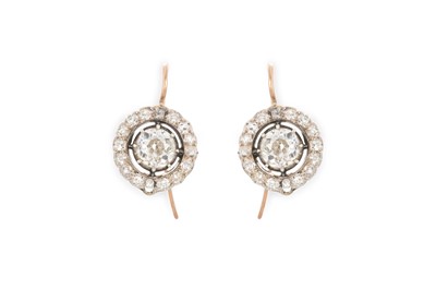 Lot 407 - A 19TH CENTURY SUITE OF ANTIQUE DIAMOND...