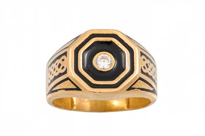 Lot 200 - AN ITALIAN 22CT GOLD SIGNET RING, enamel...