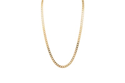 Lot 204 - A 9CT GOLD FLAT CURB LINK CHAIN, 49 g