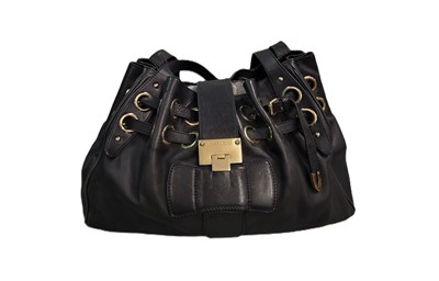 Lot 522 - A JIMMY CHOO SHOULDER BAG, black leather with...